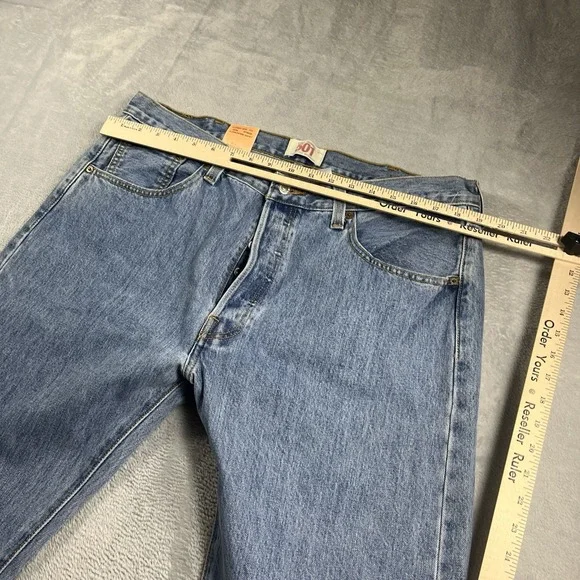 Levi's 501 Jeans Mens 38x30 Blue Straight Leg Button Fly Light Wash Denim NWT